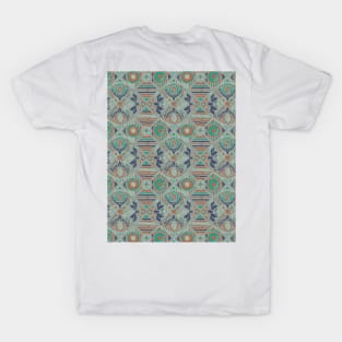 Woodblock print medallion gray T-Shirt